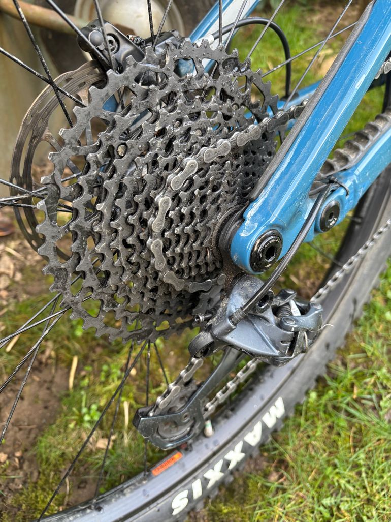 Brugt GT Sensor Carbon Pro 2024 2024 Mountainbike — billede 4 af 9