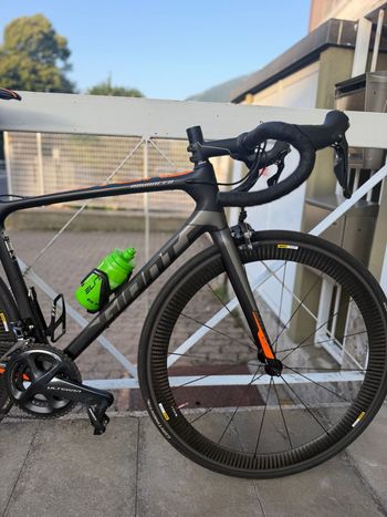 Brugt Giant TCR Advanced Pro 1 2018 2018 Road & Gravel — billede 3 af 4
