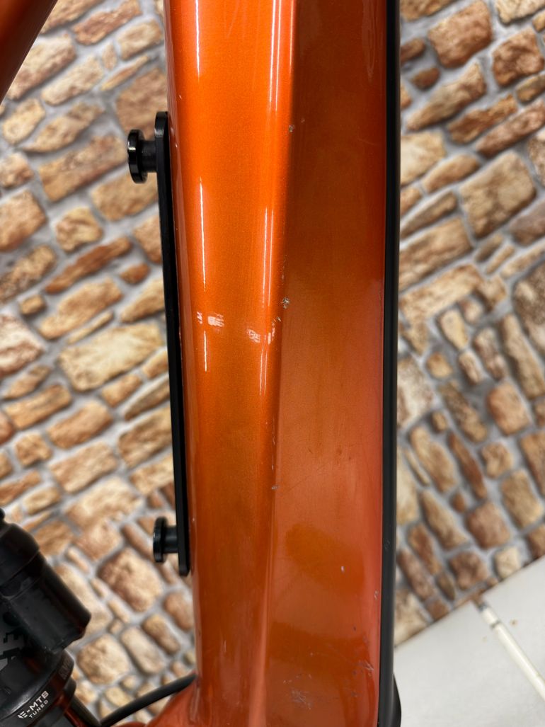 Używany Giant Trance X E+ 1 2022 2022 Mountainbike — zdjęcie 11 z 15