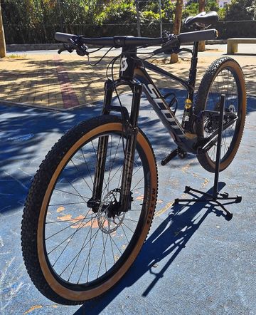 Used Scott Spark RC Comp 2024 2024 Mountainbike, Blue, 29 — image 4 of 6