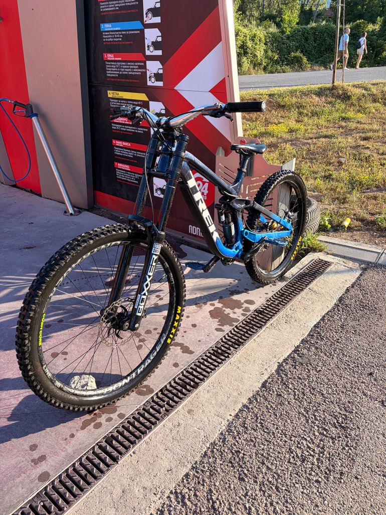 Trek Session 9 X01 2025 2025 Mountainbike d'occasion — image 6 sur 8