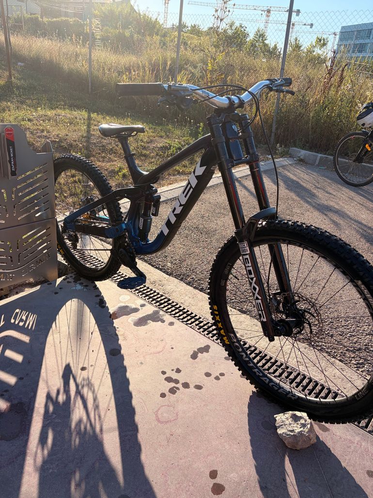 Trek Session 9 X01 2025 2025 Mountainbike d'occasion — image 2 sur 8