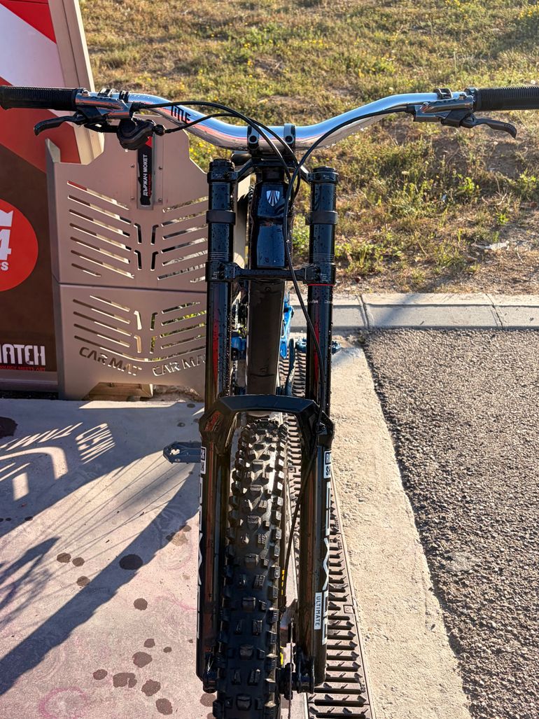 Trek Session 9 X01 2025 2025 Mountainbike d'occasion — image 3 sur 8