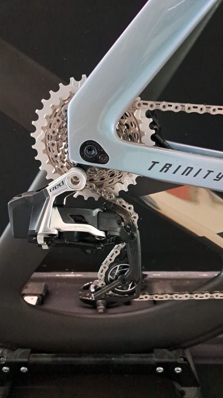 Used Giant Trinity Advanced SL 0 2025 2025 Road & Gravel, Blue — image 2 of 4