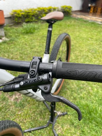 Gebrauchtes Scott Spark RC Pro 2022 2022 Mountainbike, Weiß, 29 — Bild 7 von 10