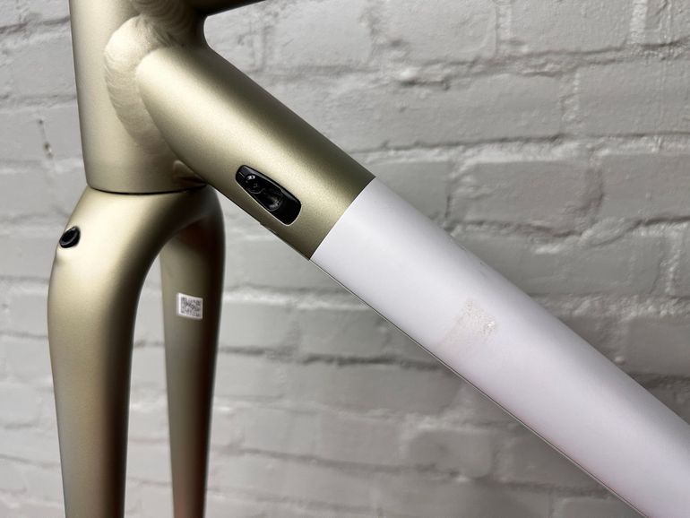 Used Specialized Crux Frameset 2025 Road & Gravel, Light Gray — image 10 of 14