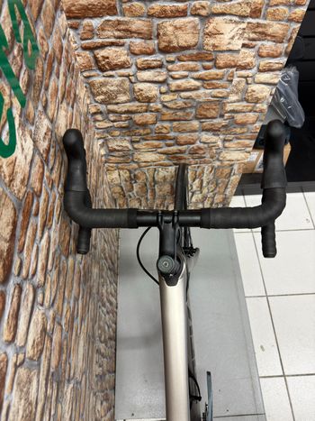 Używany Trek Domane SL 6 2021 2021 Road & Gravel — zdjęcie 7 z 10