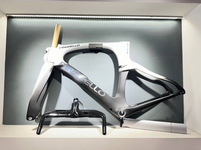 Brugt Pinarello Bolide F TR FRAMEKIT 2025 Frameset 2025 Road & Gravel