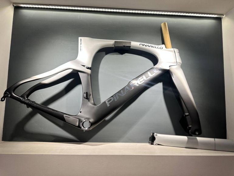 Pinarello Bolide F TR FRAMEKIT 2025 Frameset 2025 Road & Gravel usato, Bianco — immagine 2 di 10