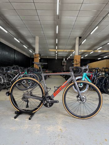 BMC Teammachine SLR TWO Di2 2022 2022 Road & Gravel de segunda mano