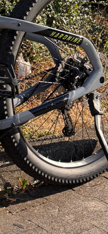 Used Haibike HardNine 6 2021 2021 Mountainbike, Light Gray, 29 — image 7 of 7