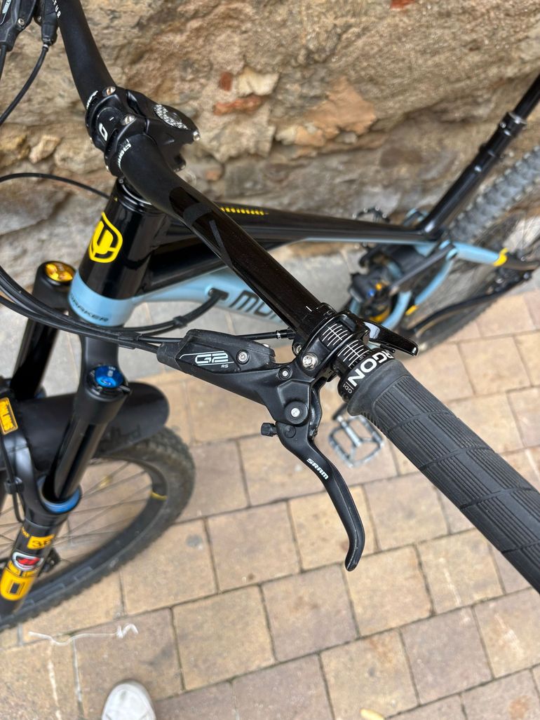 Brugt Mondraker SUPERFOXY R 2022 2022 Mountainbike — billede 7 af 7