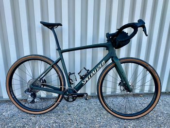 Specialized Diverge Expert Carbon 2021 2021 Road & Gravel usato