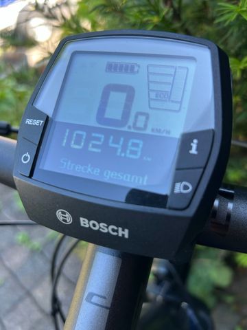 Used Raleigh Custom Shimano Deore 2019 Urban, Black — image 4 of 6