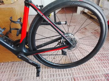 Used Specialized Roubaix 2016 Road & Gravel, Black — image 5 of 5