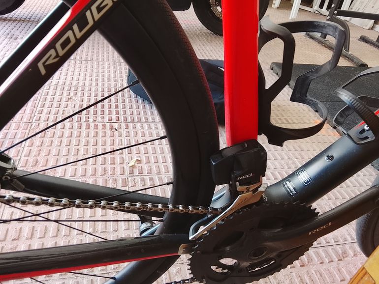 Used Specialized Roubaix 2016 Road & Gravel, Black — image 4 of 5