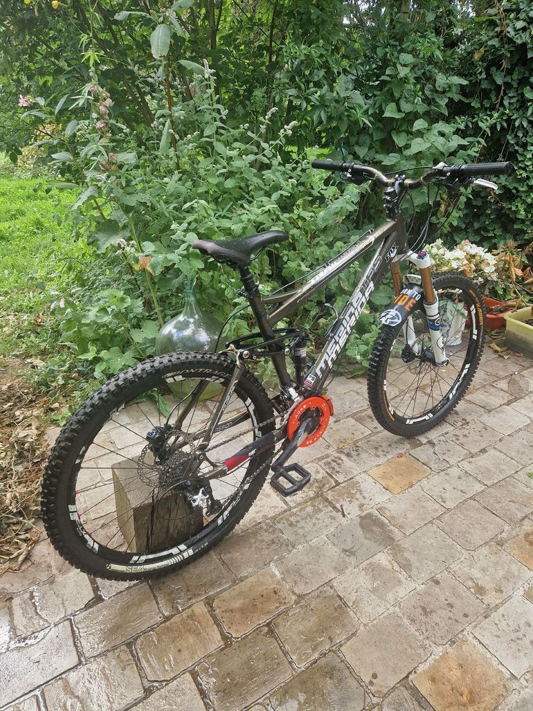 Used Merida TFS Shimano Deore XT 2009 Mountainbike, Light Gray — image 2 of 8