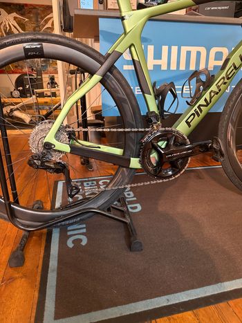 Pinarello Grevil Shimano Dura Ace Di2 2025 Road & Gravel usato, Verde — immagine 3 di 6