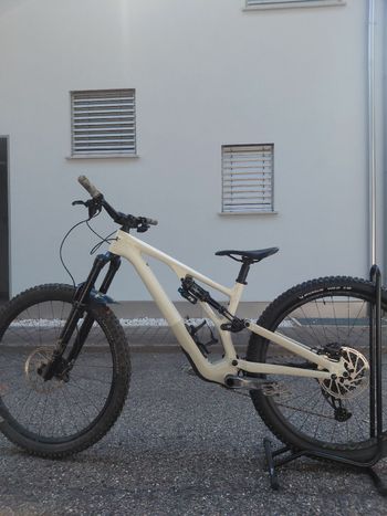 Used Specialized Stumpjumper EVO Expert - SRAM GX Eagle AXS, FOX Performance Elite 2023 2023 MTB