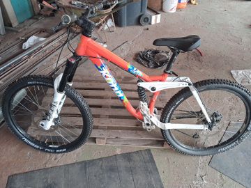 Brugt Kona STINKY DELUXE 2010 2010 Mountainbike — billede 9 af 22