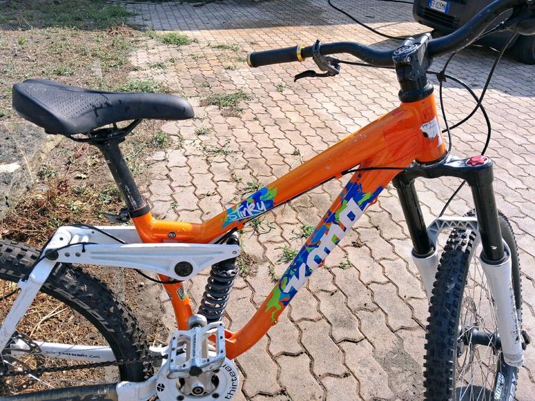 Brugt Kona STINKY DELUXE 2010 2010 Mountainbike — billede 13 af 22