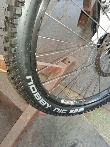 Brugt Kona STINKY DELUXE 2010 2010 Mountainbike — billede 11 af 22