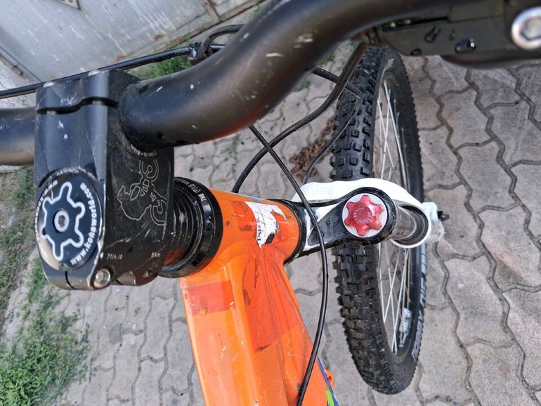 Brugt Kona STINKY DELUXE 2010 2010 Mountainbike — billede 12 af 22