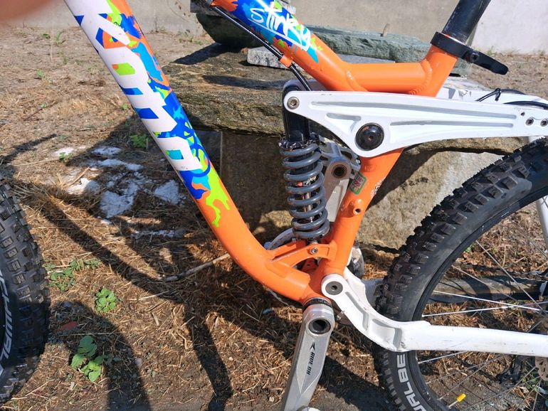 Brugt Kona STINKY DELUXE 2010 2010 Mountainbike — billede 15 af 22