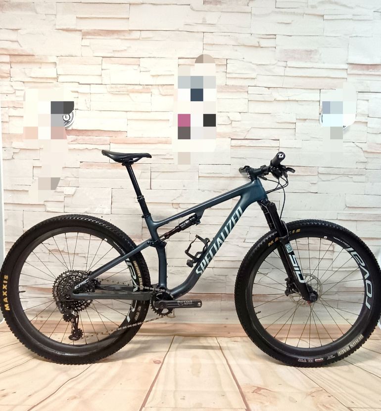 Used Specialized Epic Expert 2021 2021 Mountainbike, Blue — image 2 of 9