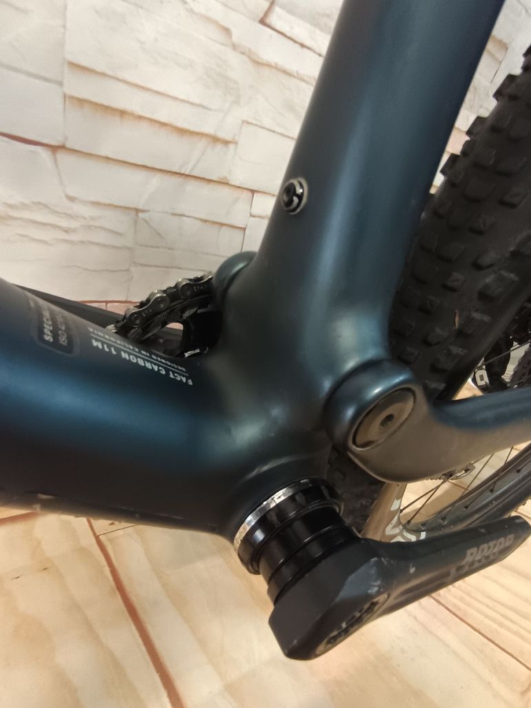 Used Specialized Epic Expert 2021 2021 Mountainbike, Blue — image 5 of 9
