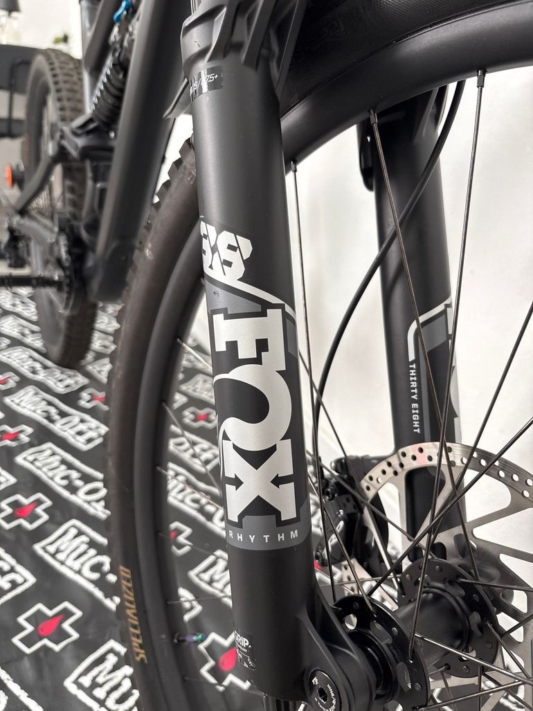 Gebrauchtes Specialized Status 170 2 2024 2024 Mountainbike, Schwarz, 29, 27.5 — Bild 9 von 29