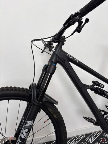 Gebrauchtes Specialized Status 170 2 2024 2024 Mountainbike, Schwarz, 29, 27.5 — Bild 18 von 29
