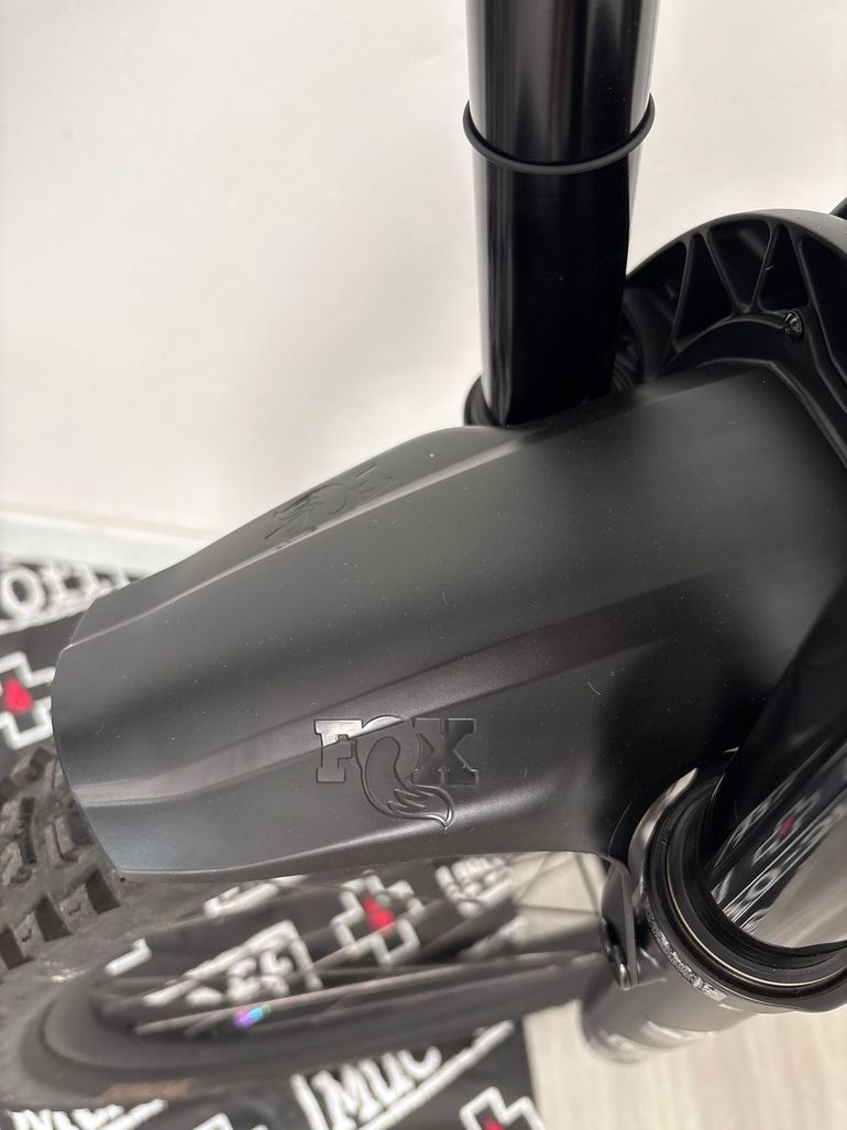 Gebrauchtes Specialized Status 170 2 2024 2024 Mountainbike, Schwarz, 29, 27.5 — Bild 8 von 29