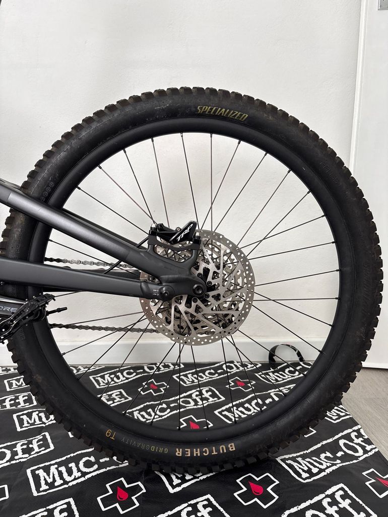 Gebrauchtes Specialized Status 170 2 2024 2024 Mountainbike, Schwarz, 29, 27.5 — Bild 17 von 29