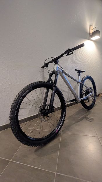 Gebrauchtes Canyon Stoic 4 2024 2024 Mountainbike, Hellgrau — Bild 6 von 10