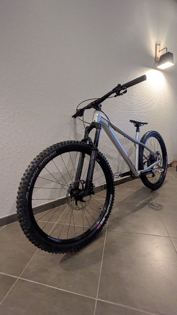 Used Canyon Stoic 4 2024 2024 Mountainbike, Light Gray — image 6 of 10