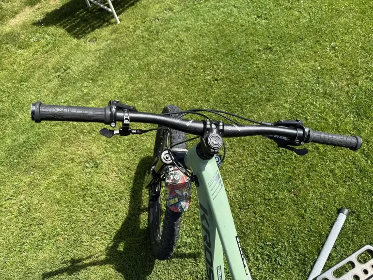 Gebrauchtes Kross MOON 1.0 2020 2020 Mountainbike, Grün, 27.5 — Bild 2 von 7