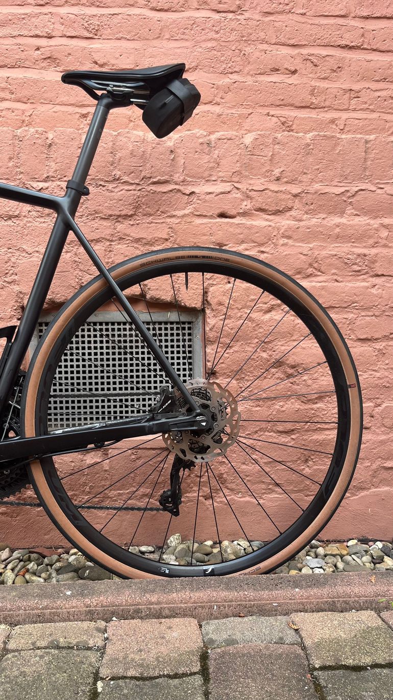 Canyon Endurace 7 2022 2022 Road & Gravel d'occasion — image 5 sur 7