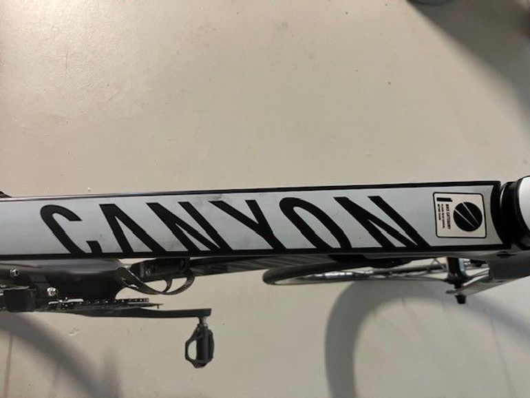 Used Canyon Speedmax CF 8.0 2014 Road & Gravel, Black — image 3 of 10