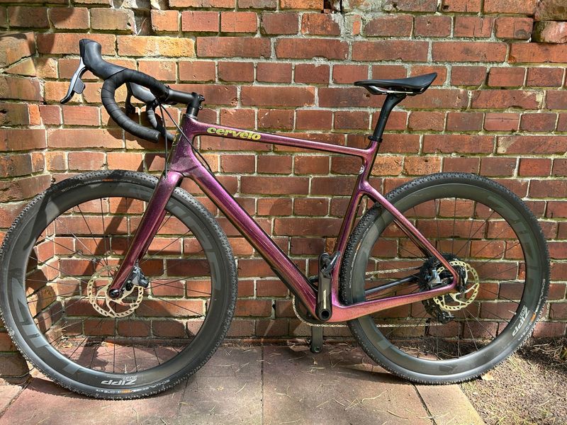Cervélo Aspero SRAM Force eTap AXS 2022 Road & Gravel usato