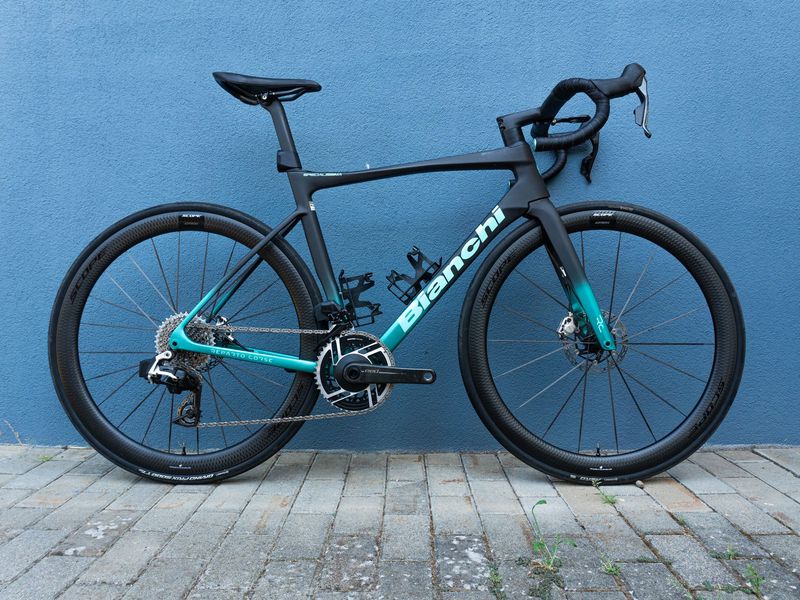 Used Bianchi 2024 Bianchi Specialissima RC Sram RED AXS E1 – Size 55 2024 Road & Gravel