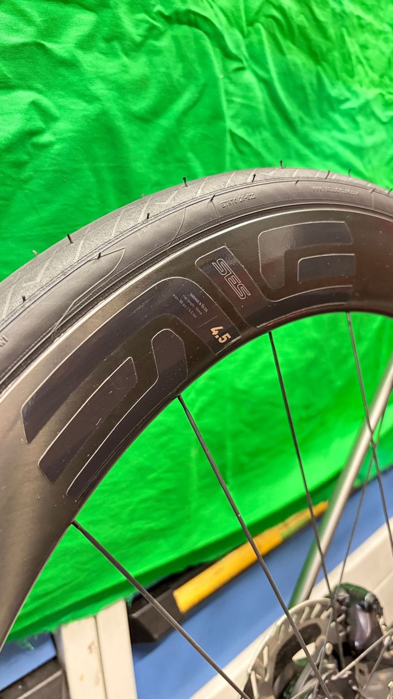 Gebrauchtes Enve Bikes Custom Shimano Ultegra Di2 2023 Road & Gravel, Hellgrau — Bild 3 von 4