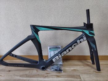 Used Bianchi Oltre RC 2026 Frameset 2026 Road & Gravel, Black — image 2 of 3