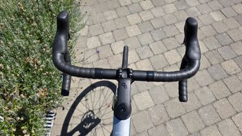 Orbea ORCA M30i 2022 2022 Road & Gravel usato, Grigio chiaro — immagine 8 di 16