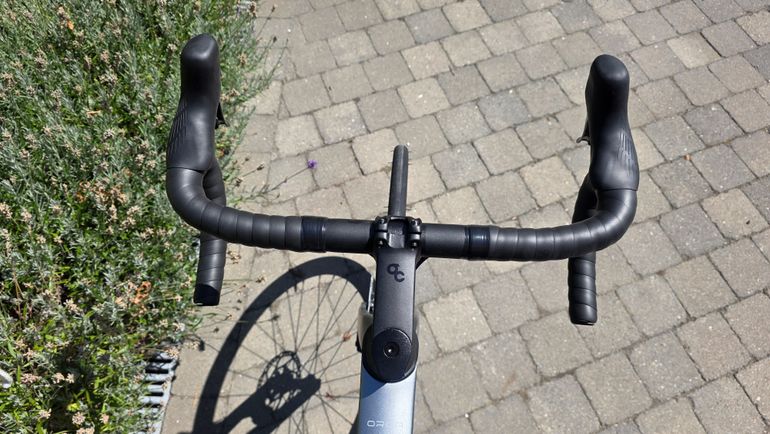 Orbea ORCA M30i 2022 2022 Road & Gravel usato, Grigio chiaro — immagine 8 di 16