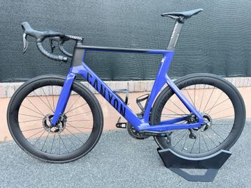 Used Canyon Aeroad CF SLX 8 Disc Di2 2023 Frameset 2023 Road & Gravel