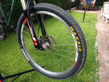 Used Easton Custom Shimano Deore 2018 Mountainbike, Green — image 6 of 7