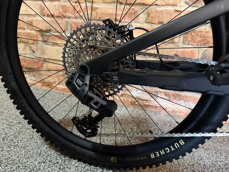Specialized Turbo kenevo SRAM GX Eagle AXS 2024 Mountainbike usato, Nero — immagine 3 di 9