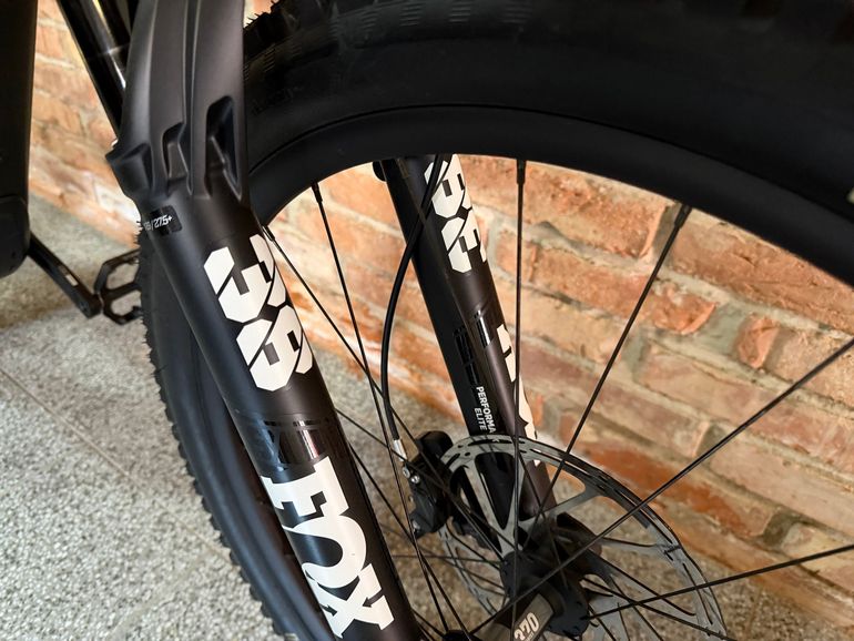 Specialized Turbo kenevo SRAM GX Eagle AXS 2024 Mountainbike usato, Nero — immagine 6 di 9