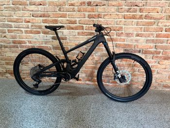Specialized Turbo kenevo SRAM GX Eagle AXS 2024 Mountainbike usato, Nero — immagine 2 di 9